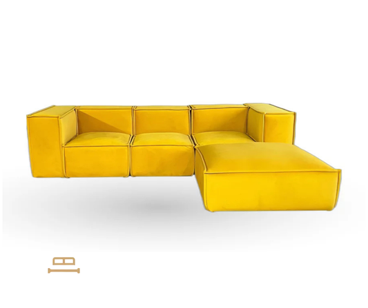 3 -kohaline diivan koos Ottomani Freddyga