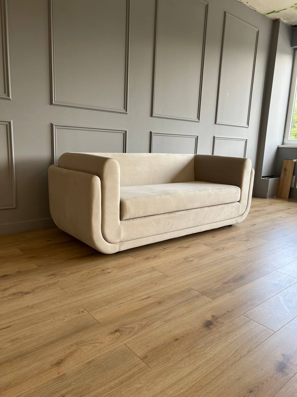 Amatų sofa